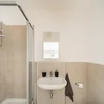 Suits Apartamento