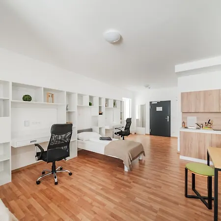 Suits Apartment Wiener Neustadt