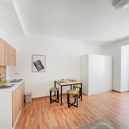 Suits Apartment