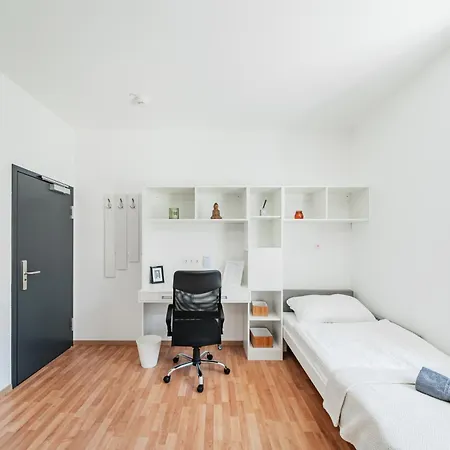 Suits Wiener Neustadt