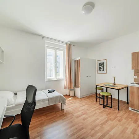 Suits Apartmán Vídeňské Nové Město